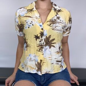GLORIA VANDERBILT Tropical Short‎ Sleeve Button Up Blouse